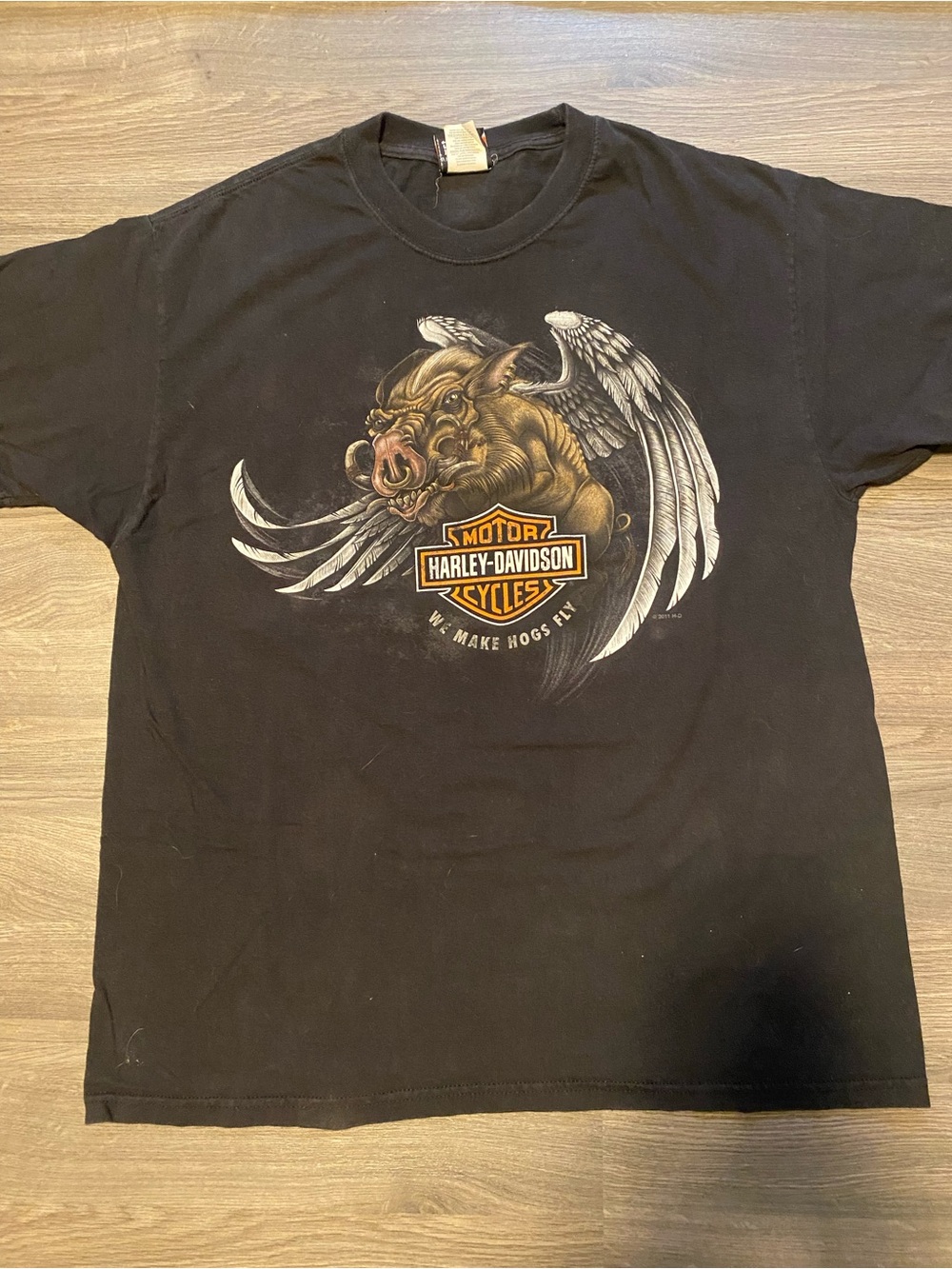 Y2K Harley-Davidson Black Tee with Winged Hog Graphic - “We make hogs fly”